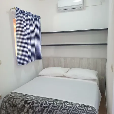 Relax Camp * Pakoštane
